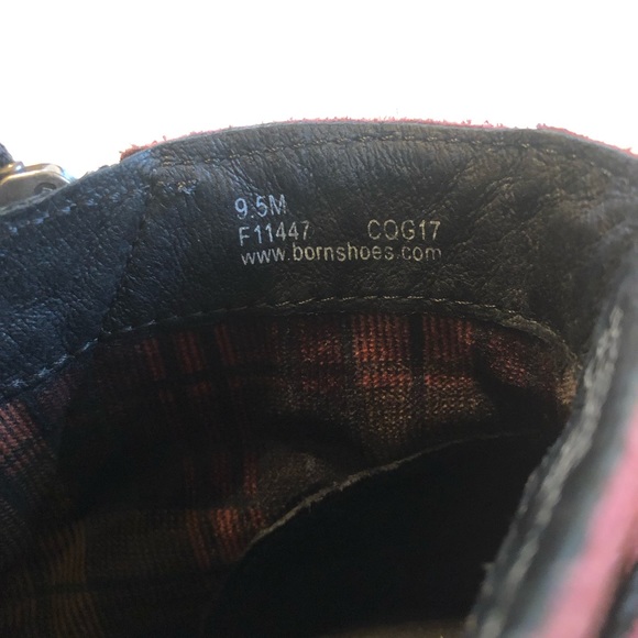 Born suede leather booties with straps and side zip. Sz 9.5 - Picture 6 of 9